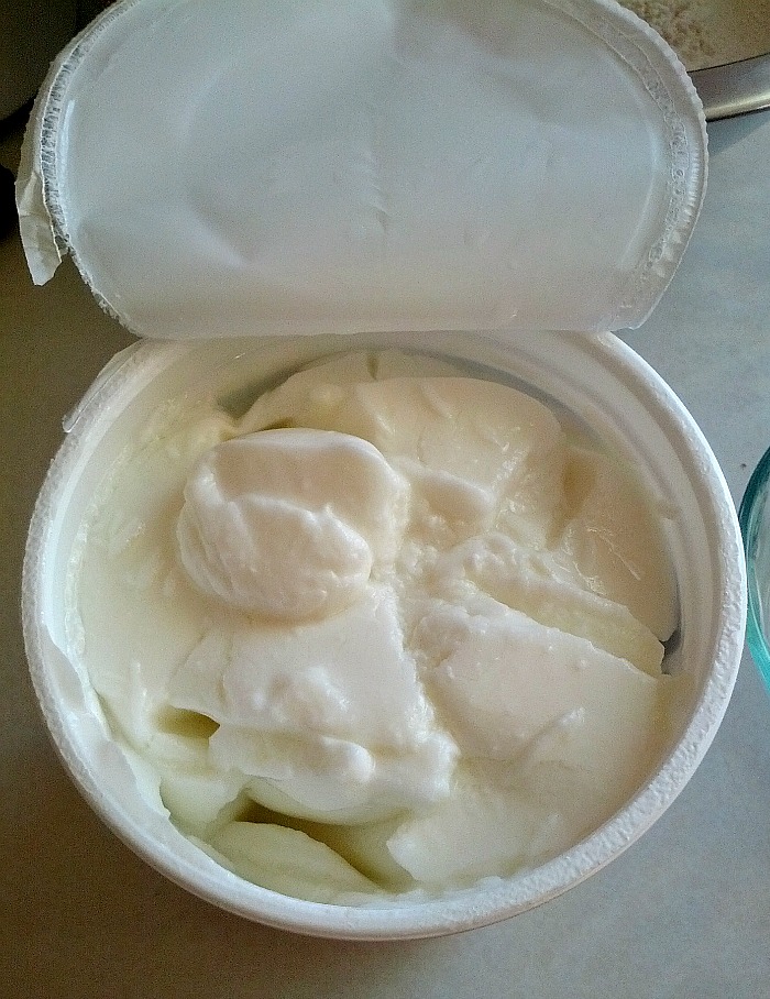 Simple Yoghurt